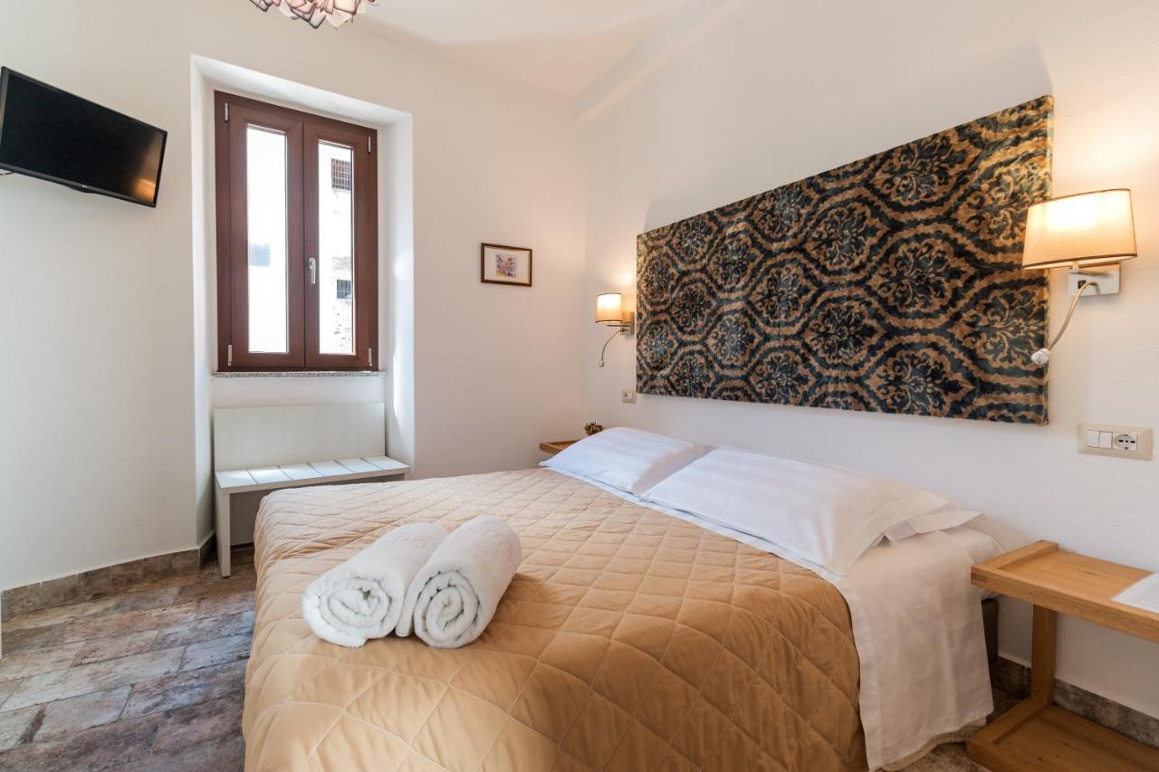 Karama Hotel Dorgali Ngoại thất bức ảnh