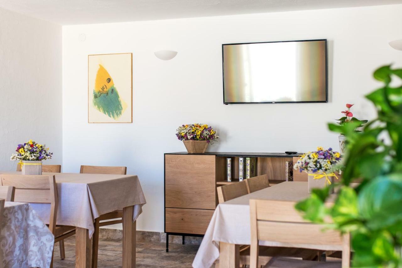 Karama Hotel Dorgali Ngoại thất bức ảnh